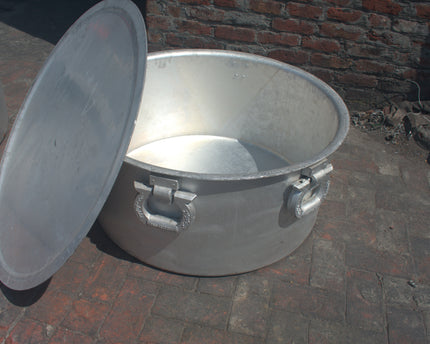 Commercial Size Cooking Pot Dull Finish Big Cooking Pot For Hotel And Restaurants - MFG 60