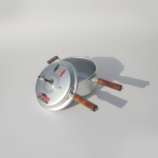 best instant cooking pot, pressure cooker from best cookware brand in Pakistan-cooknex.pk